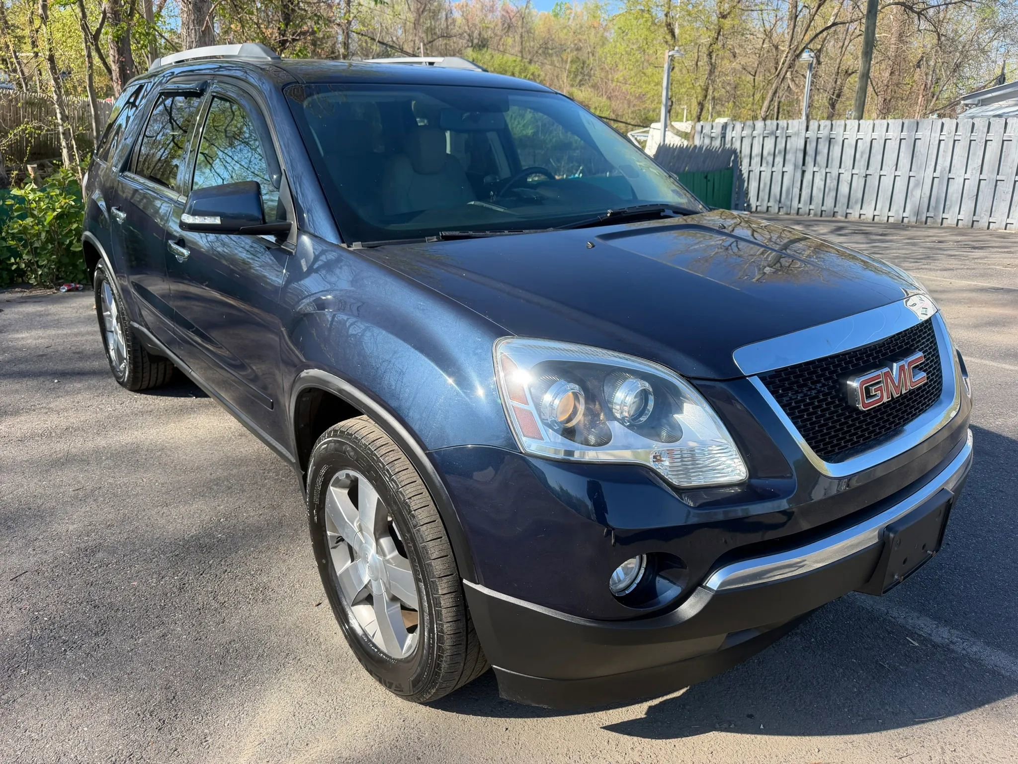 Used 2012 GMC Acadia SLT image 3