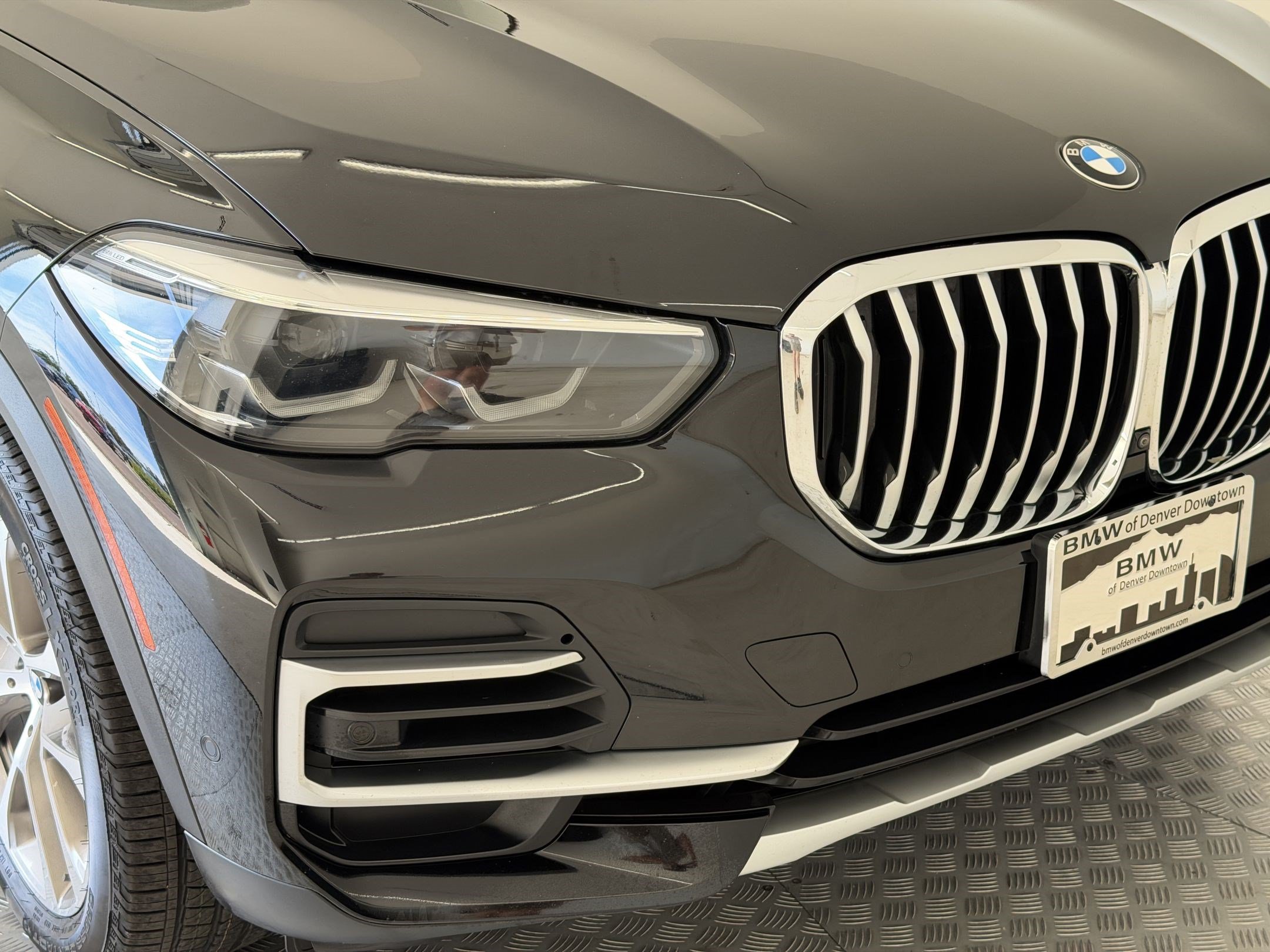 Used 2022 BMW X5 xDrive40i w/ Climate Comfort Package AWD/4WD image 12