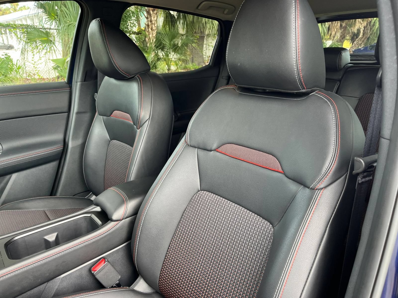 Used 2026 Nissan Kicks SR FWD image 33