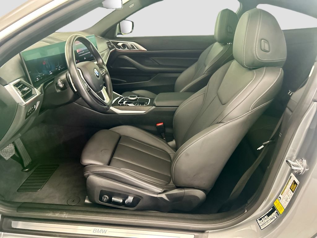Used 2024 BMW 430i Coupe w/ Convenience Package RWD image 18