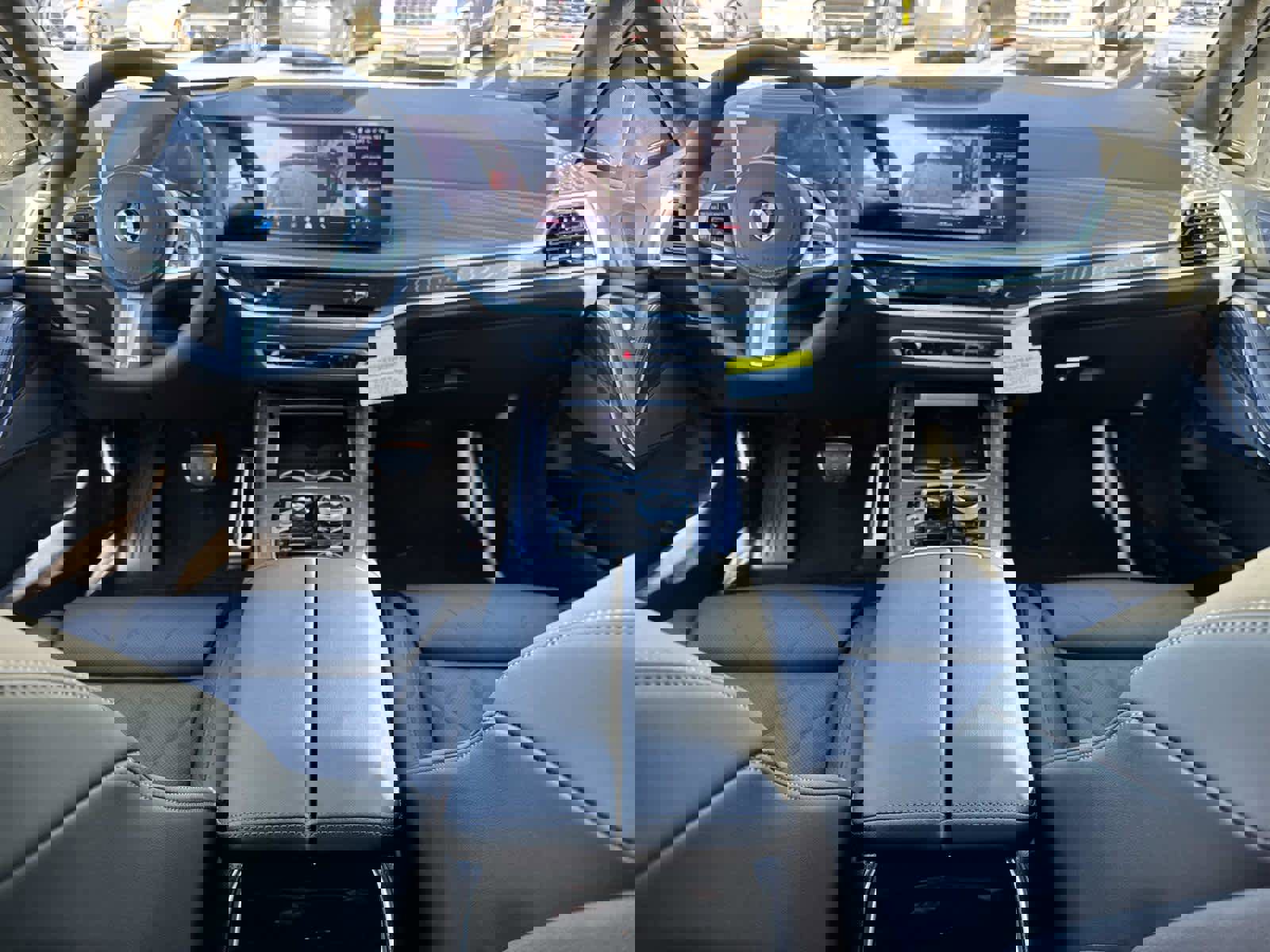 New 2026 BMW X7 xDrive40i w/ Executive Package image 16