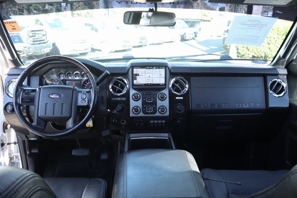 Used 2016 Ford F350 Platinum image 29