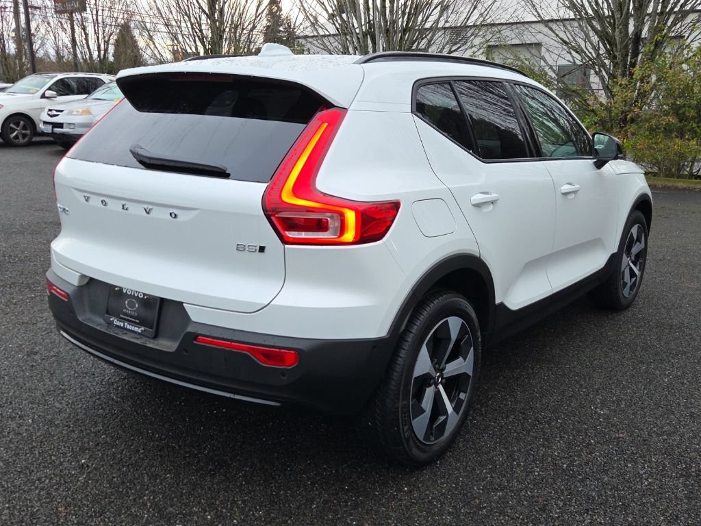 New 2026 Volvo XC40 B5 Plus w/ Protection Package Premier AWD/4WD image 2