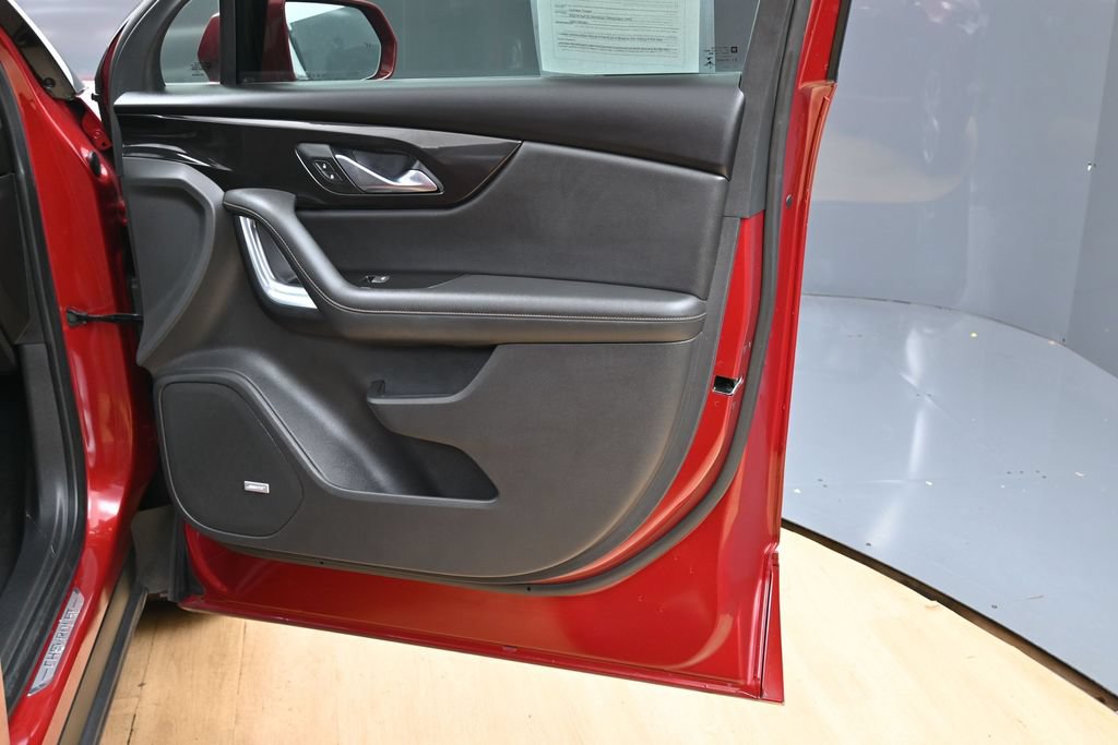 Used 2019 Chevrolet Blazer Premier w/ Sun and Wheels Package FWD image 39