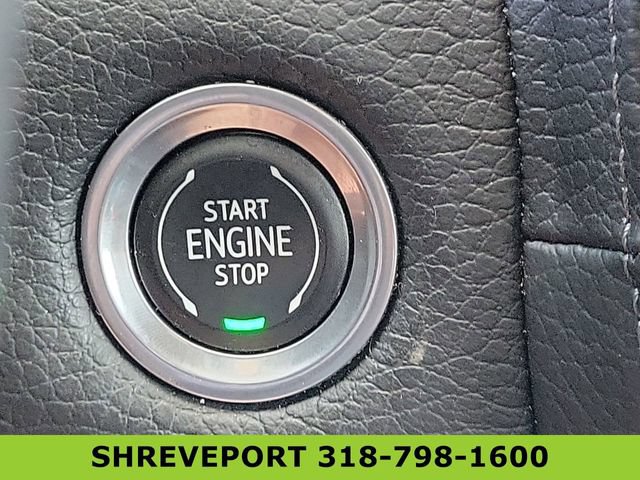 Used 2022 GMC Yukon Denali w/ Denali Ultimate Package AWD/4WD image 17