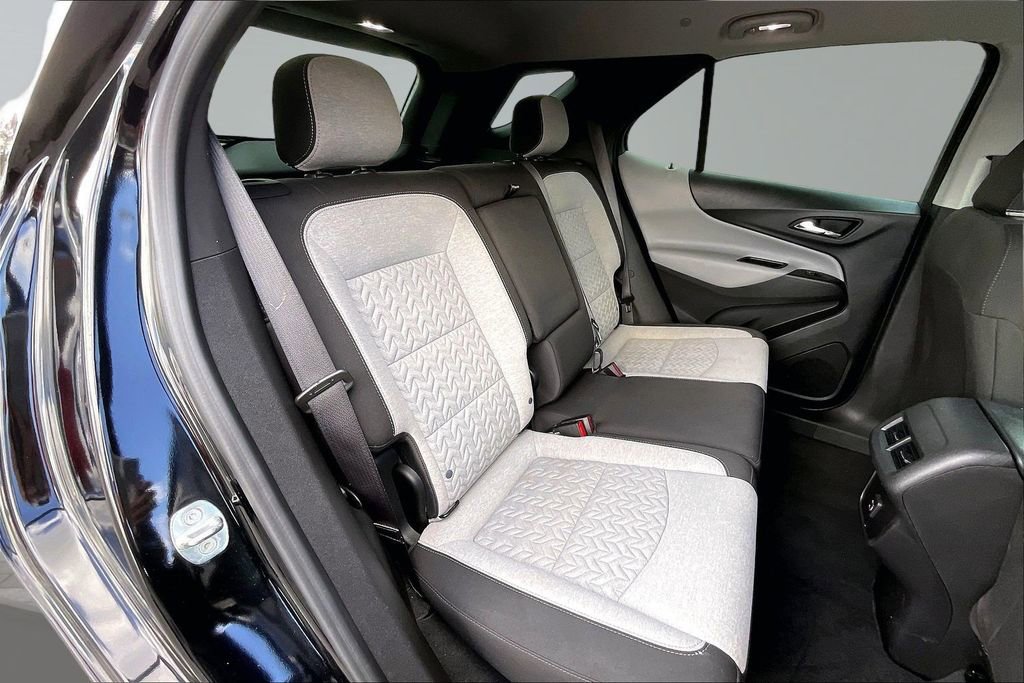 Used 2023 Chevrolet Equinox LS w/ Midnight Edition image 26