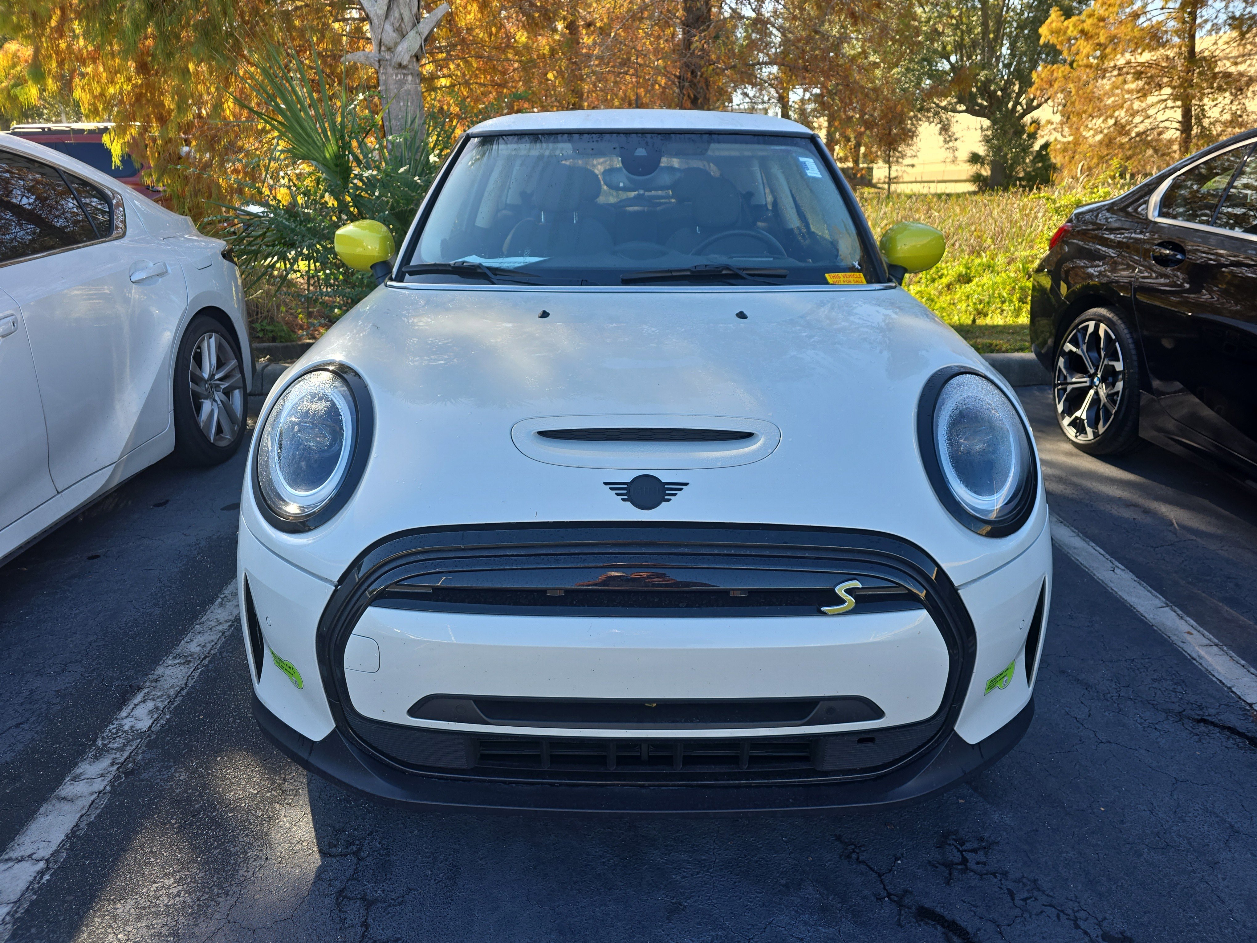 Used 2024 MINI Cooper SE image 2