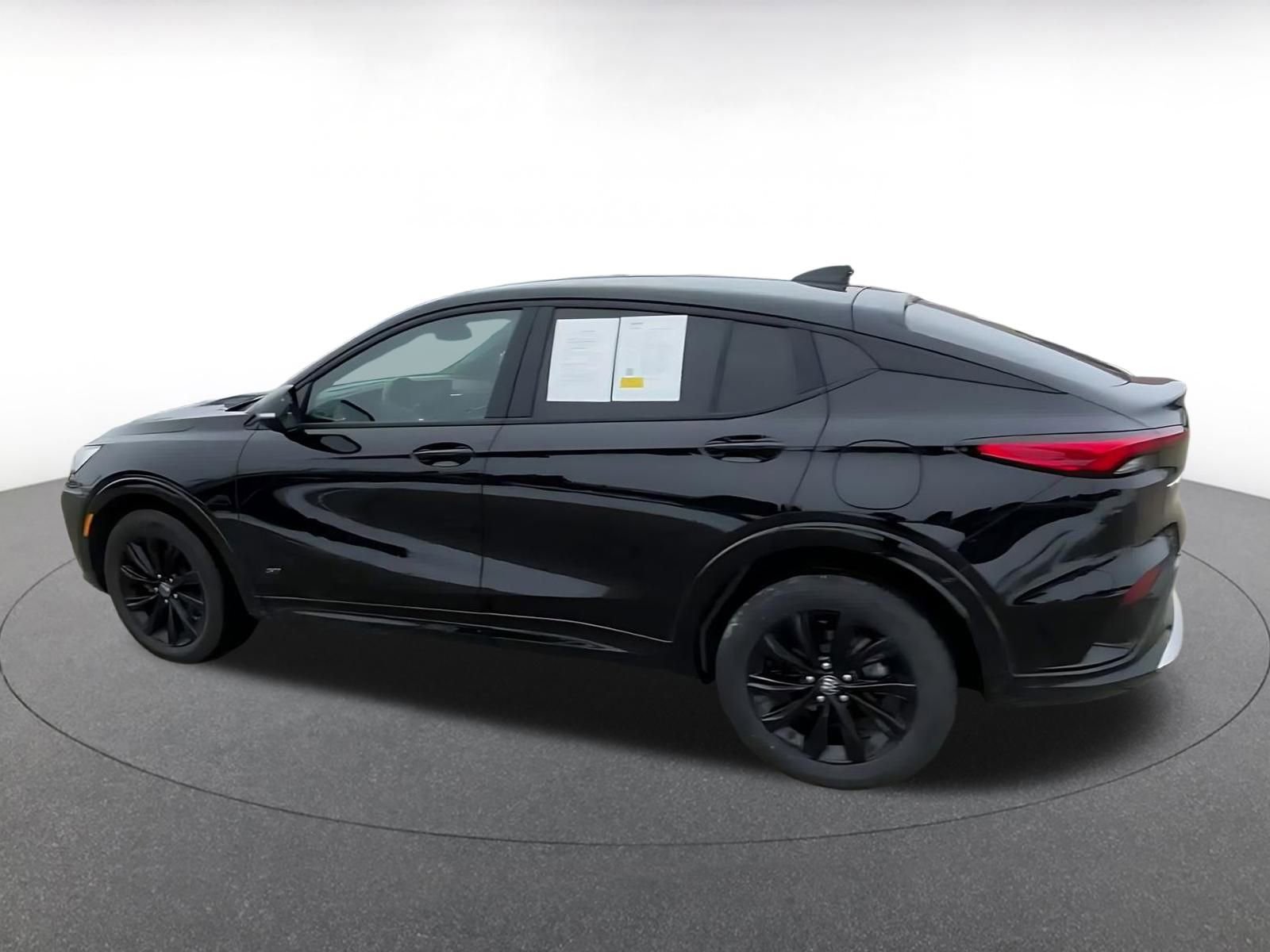 Used 2025 Buick Envista Sport Touring image 10