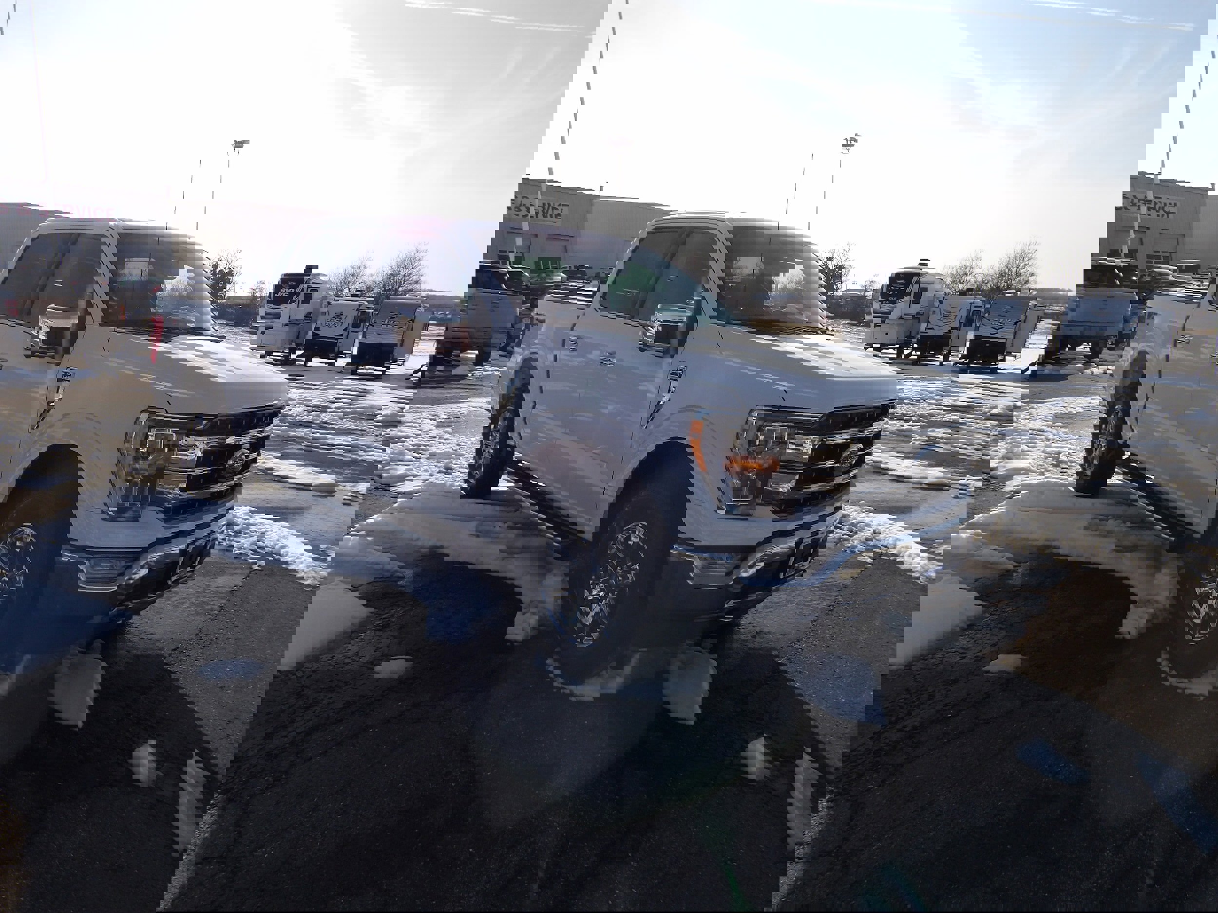 Used 2022 Ford F150 Lariat image 4