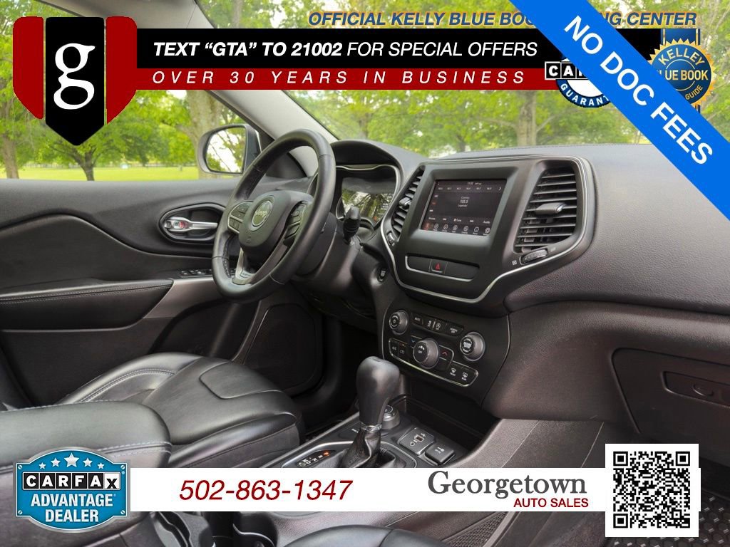 Used 2019 Jeep Cherokee Latitude Plus w/ Cold Weather Group AWD/4WD image 31
