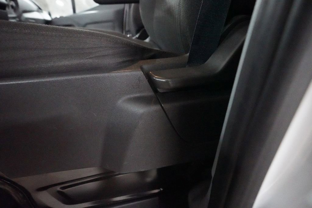 Used 2017 Ford Transit 150 XL image 31