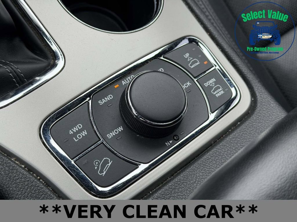 Used 2021 Jeep Grand Cherokee Overland image 31