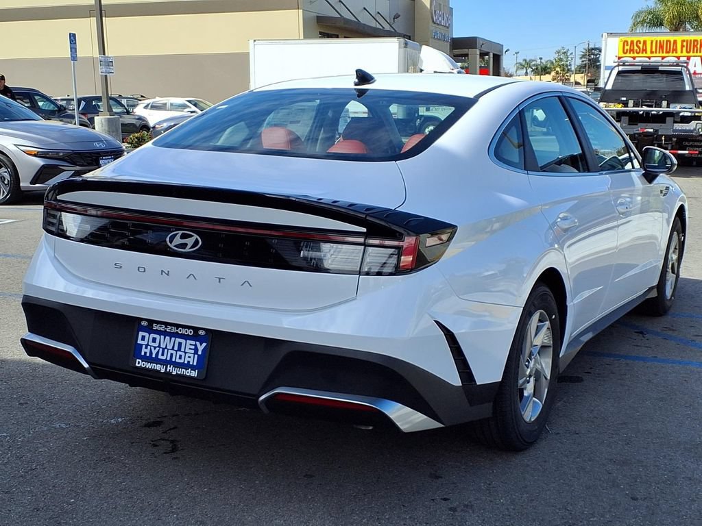 New 2026 Hyundai Sonata SE FWD image 4