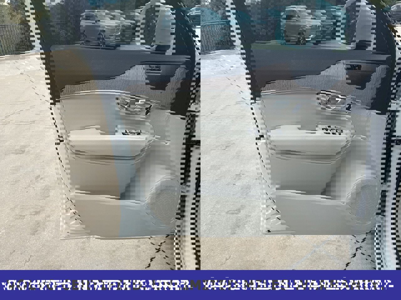 Certified 2023 Volvo XC90 B6 Plus w/ Protection Package Premier image 23