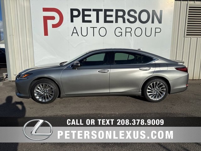 Used 2019 Lexus ES 300h w/ Luxury Package image 6