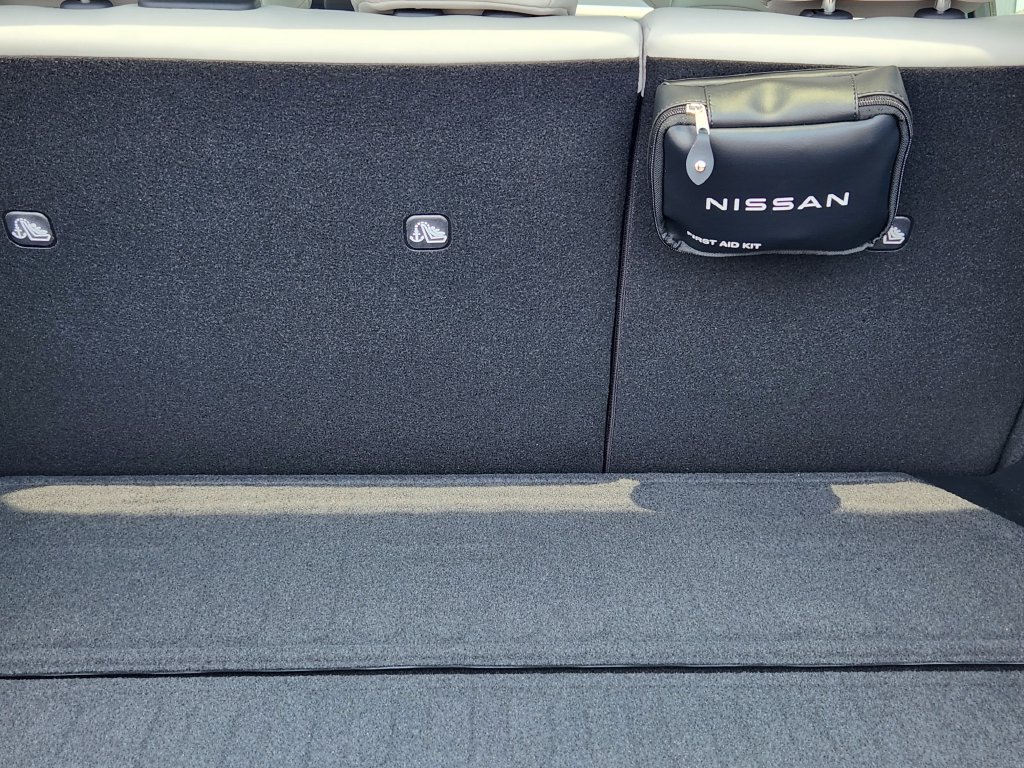 New 2026 Nissan Leaf SV+ w/ Floor Mat Package (SV+) FWD image 16