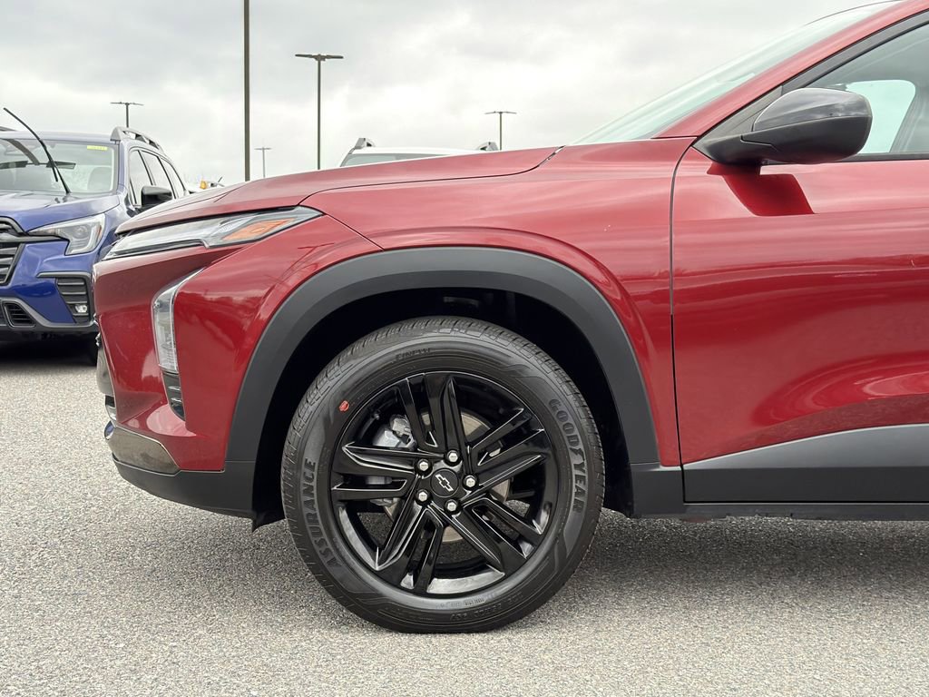 Used 2024 Chevrolet Trax ACTIV w/ Driver Confidence Package image 9