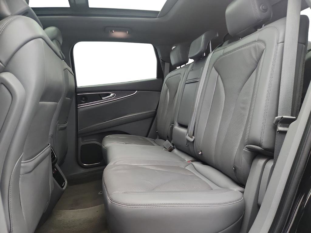 Used 2019 Lincoln Nautilus Reserve image 25