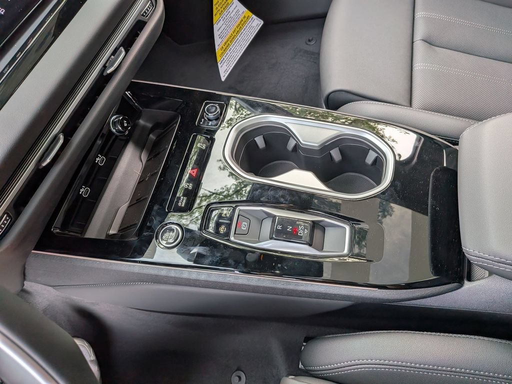 New 2026 Audi A6 Premium Plus AWD/4WD image 14