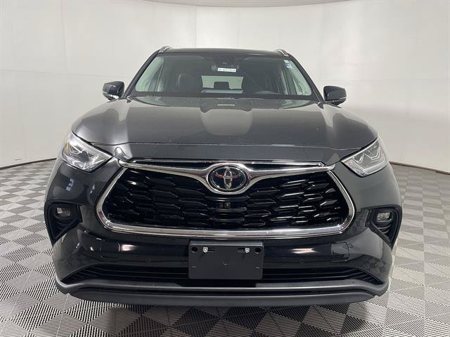 New 2026 Toyota Highlander Limited AWD/4WD video 2