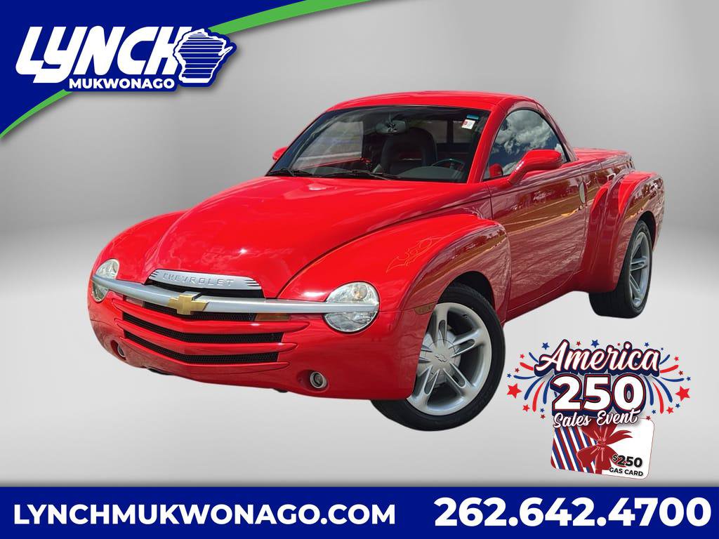 Used 2004 Chevrolet SSR w/ Preferred Equipment Group
