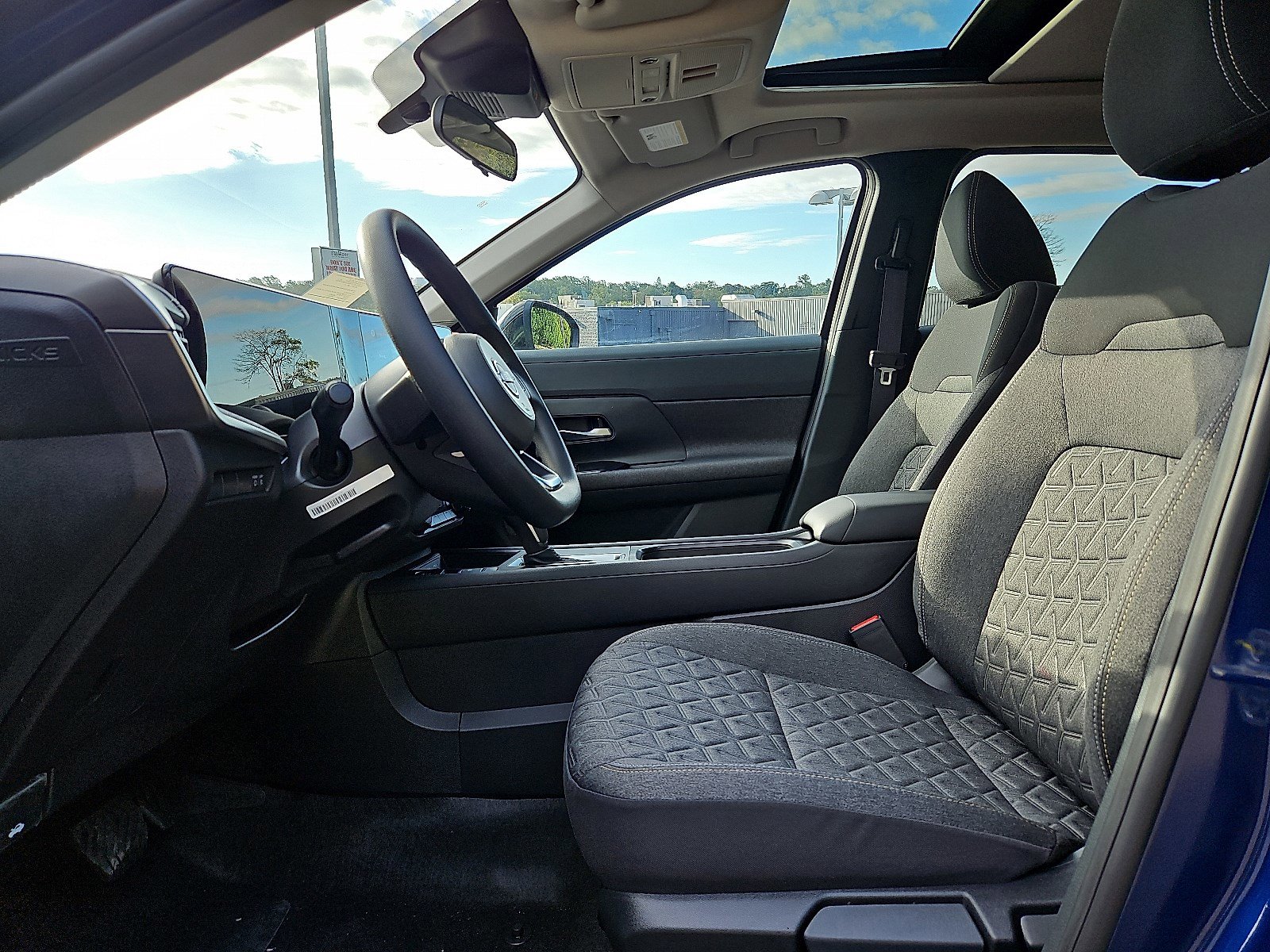 New 2026 Nissan Kicks SV w/ SV Premium Package image 10