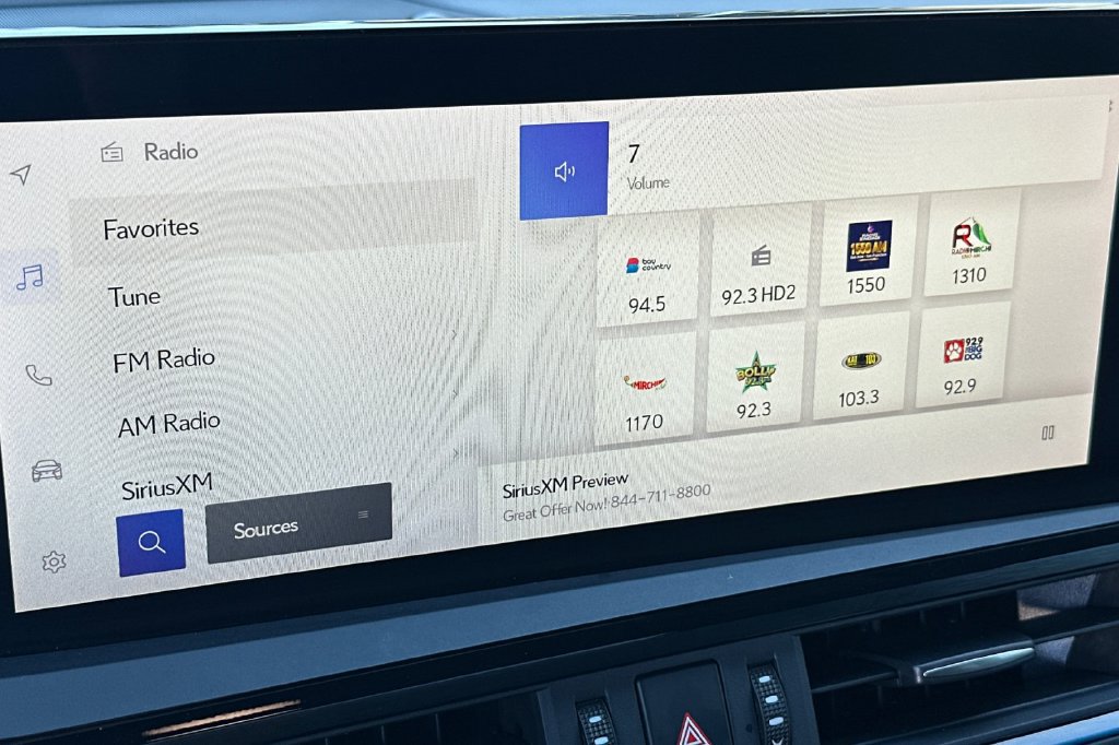 Used 2024 Lexus ES 300h F Sport w/ Accessory Package (Z2) FWD image 16