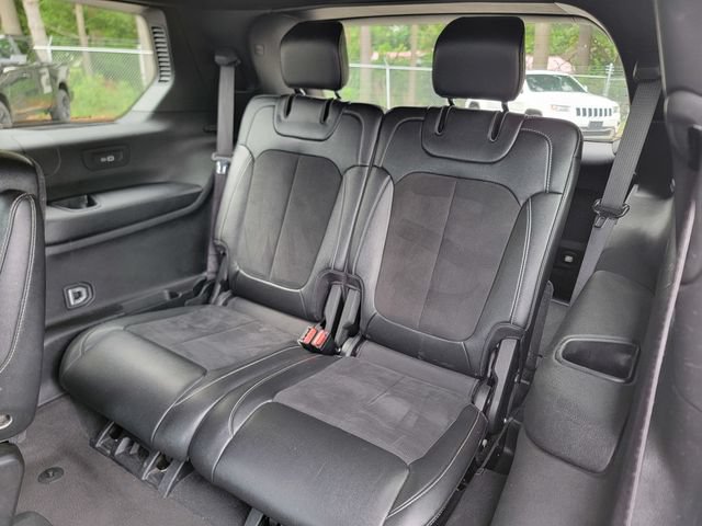 Certified 2024 Jeep Grand Cherokee L Laredo AWD/4WD image 22