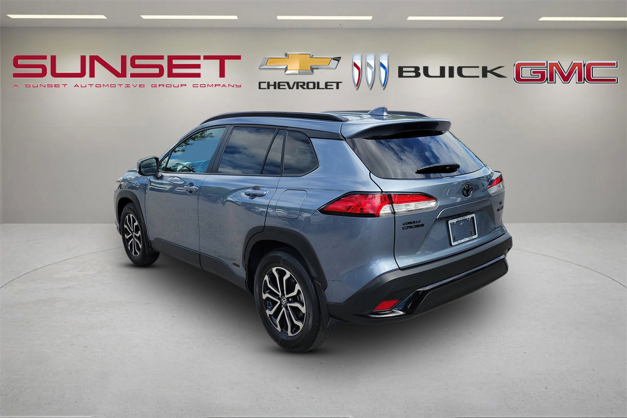 Used 2024 Toyota Corolla Cross SE image 6