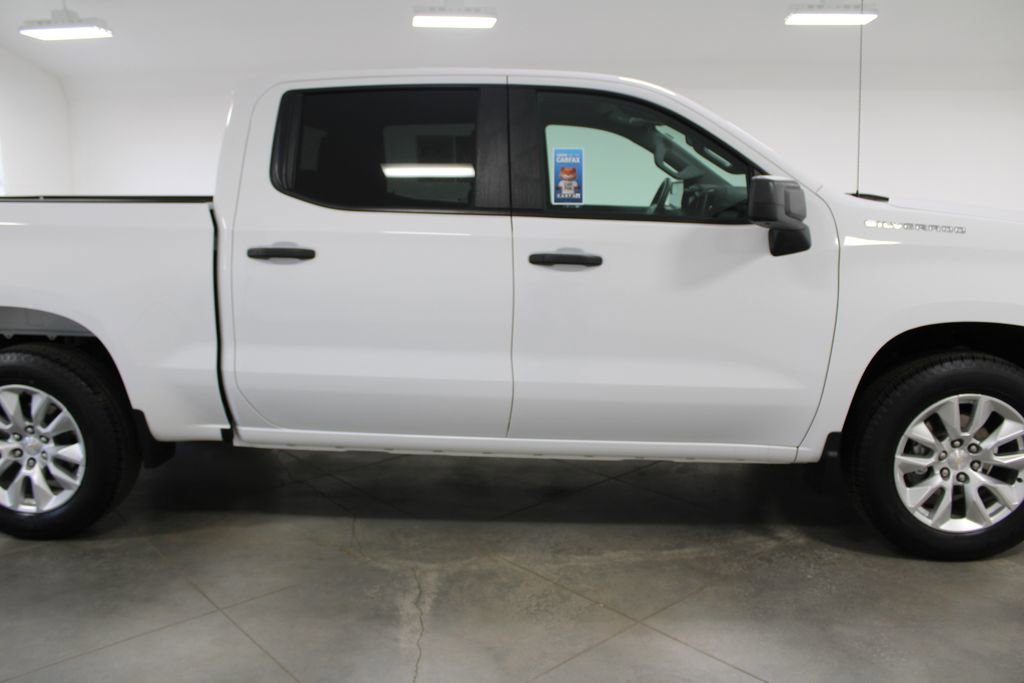 Used 2024 Chevrolet Silverado 1500 Custom image 11