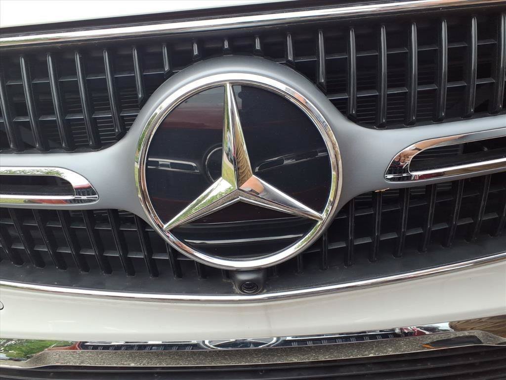 New 2026 Mercedes-Benz GLC 300 4MATIC image 24