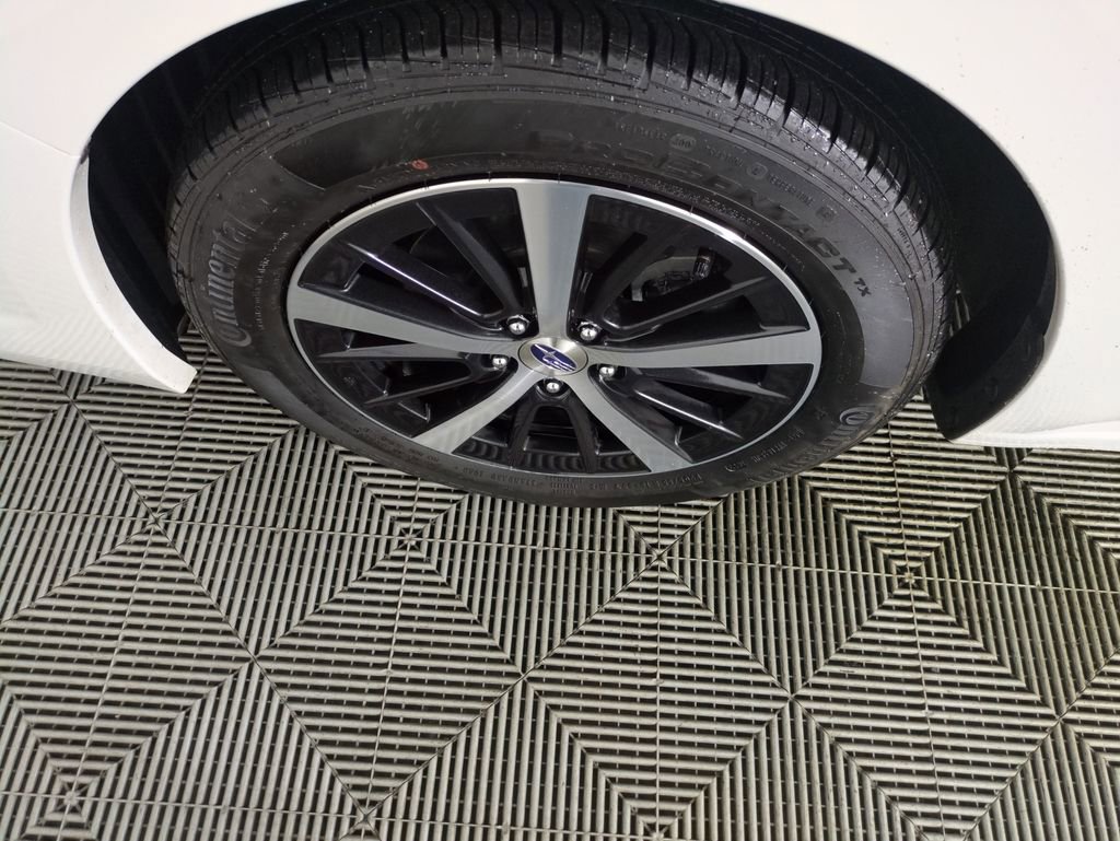 Used 2023 Subaru Impreza Premium image 28