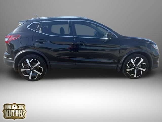 Used 2022 Nissan Rogue Sport SL AWD/4WD image 4