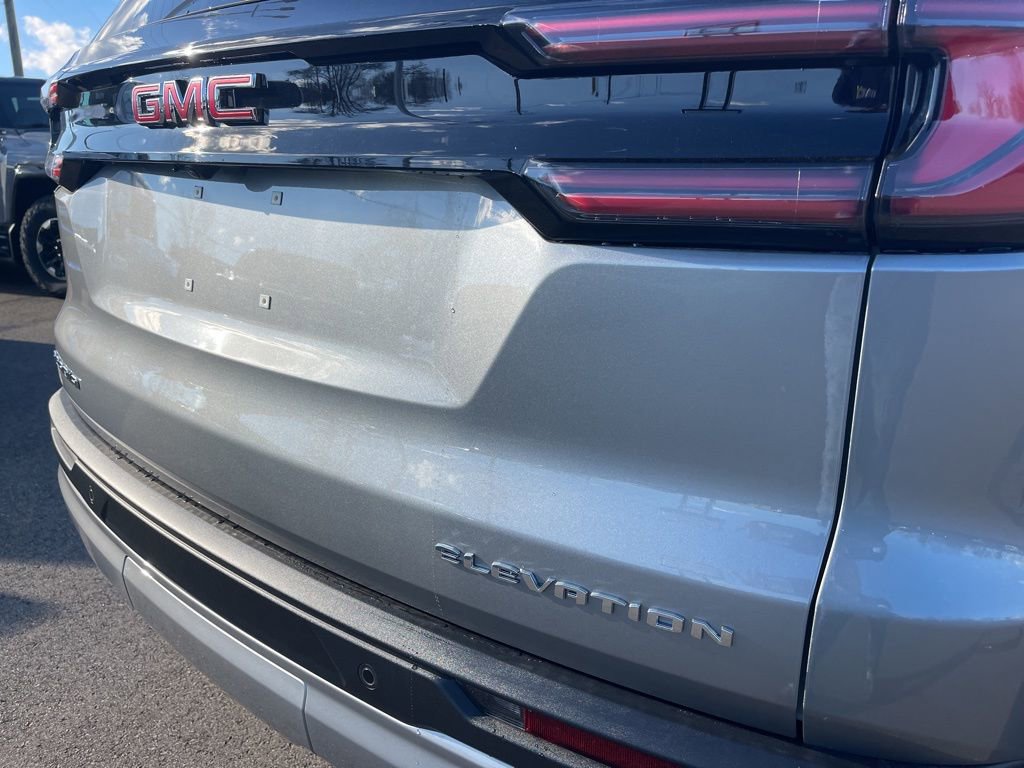 New 2026 GMC Acadia Elevation image 32