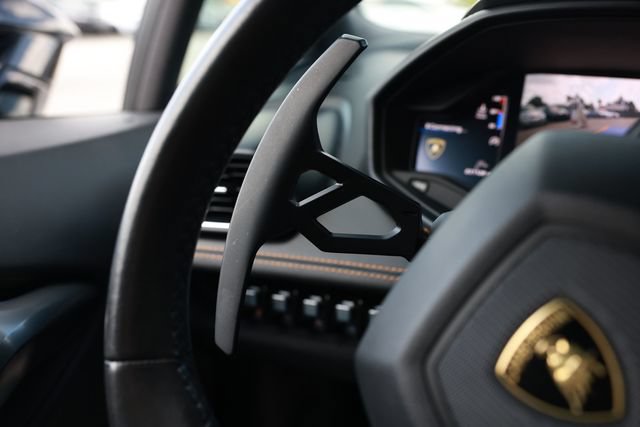 Used 2019 Lamborghini Huracan LP 580-2 RWD image 35
