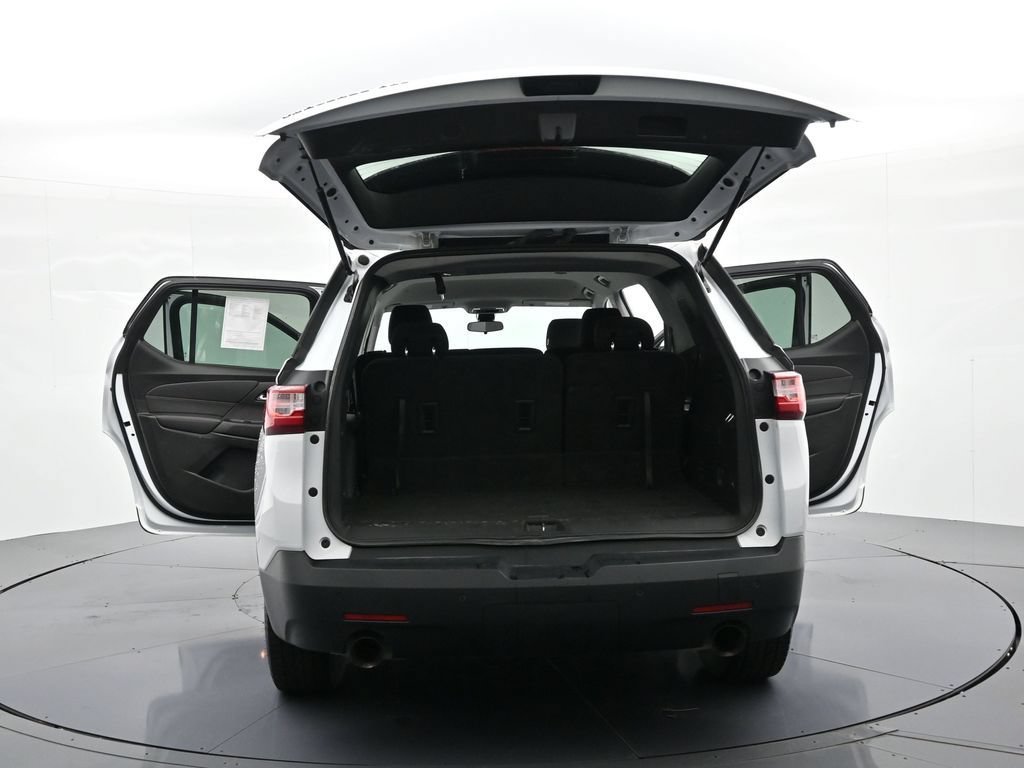 Used 2021 Chevrolet Traverse LS AWD/4WD image 33