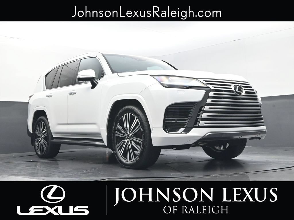 Used 2023 Lexus LX 600 4WD w/ Luxury Package image 14