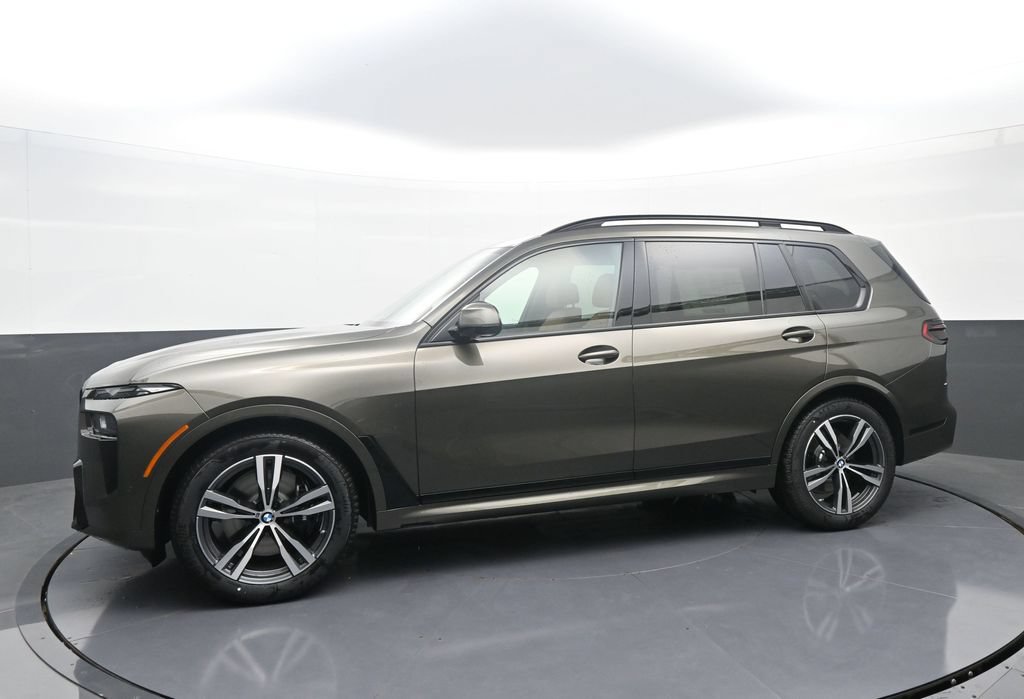 New 2027 BMW X7 xDrive40i w/ M Sport Package AWD/4WD image 4