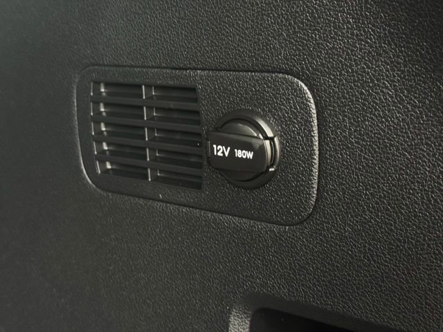 Used 2023 Hyundai Santa Fe SEL image 11