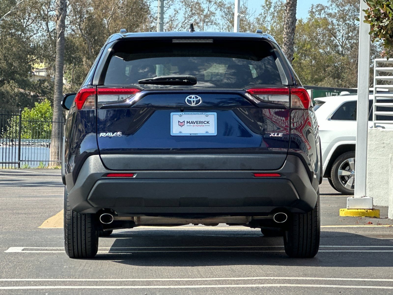 Used 2024 Toyota RAV4 XLE FWD image 4