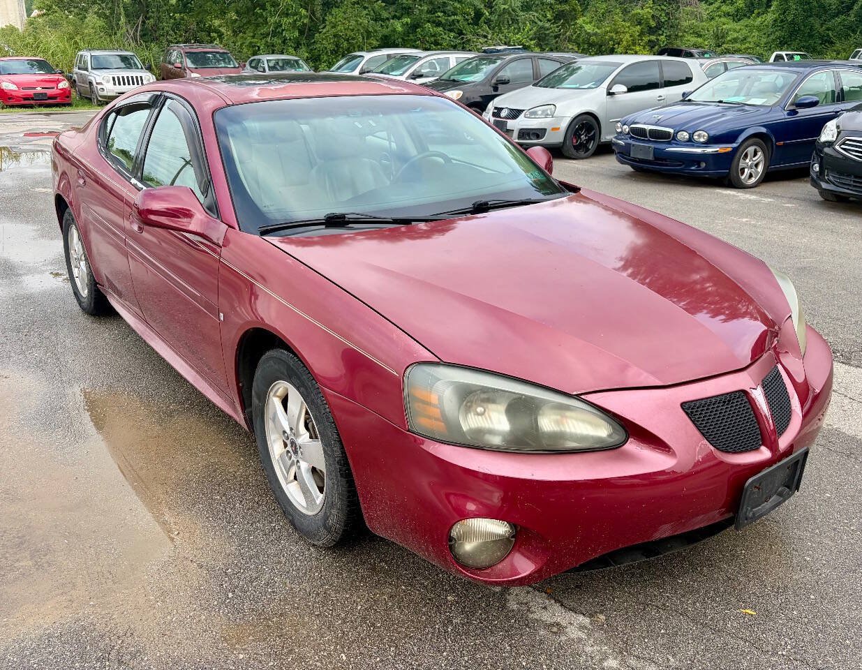 Used 2006 Pontiac Grand Prix w/ Sun And Sound Package FWD image 7