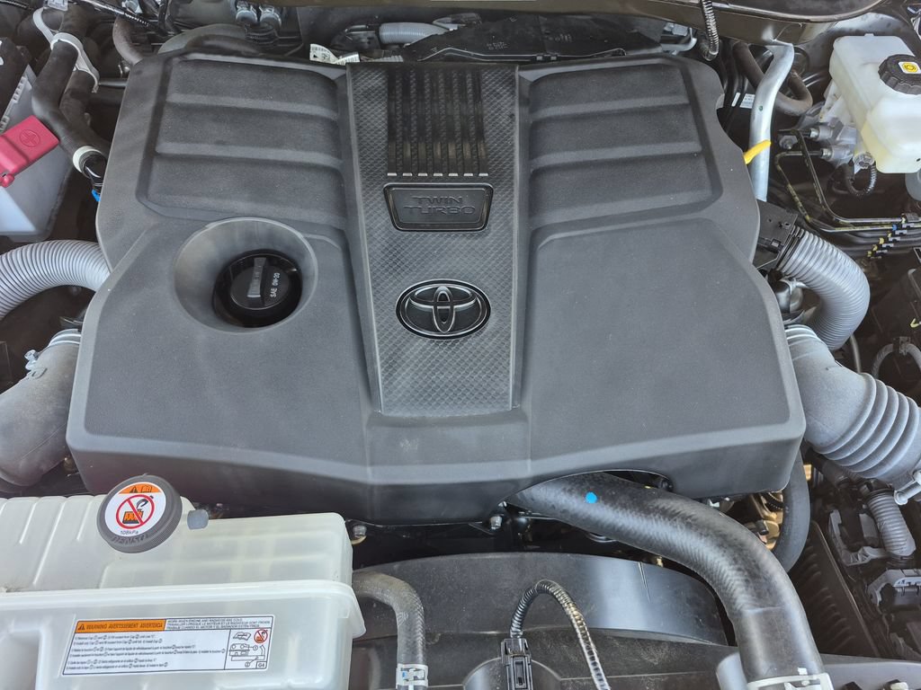 Used 2023 Toyota Tundra Limited AWD/4WD image 15