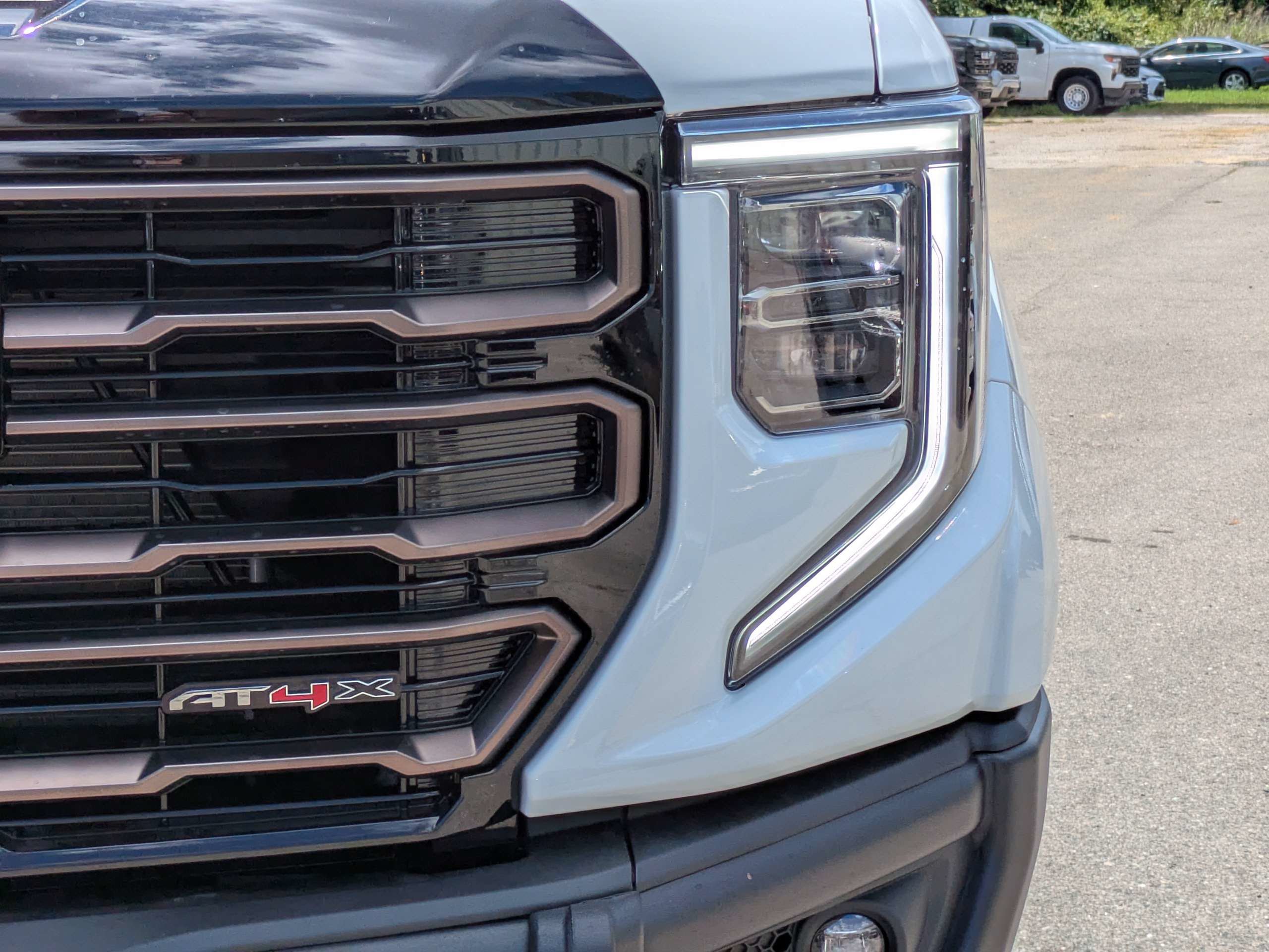 New 2026 GMC Sierra 1500 AT4X AWD/4WD image 10