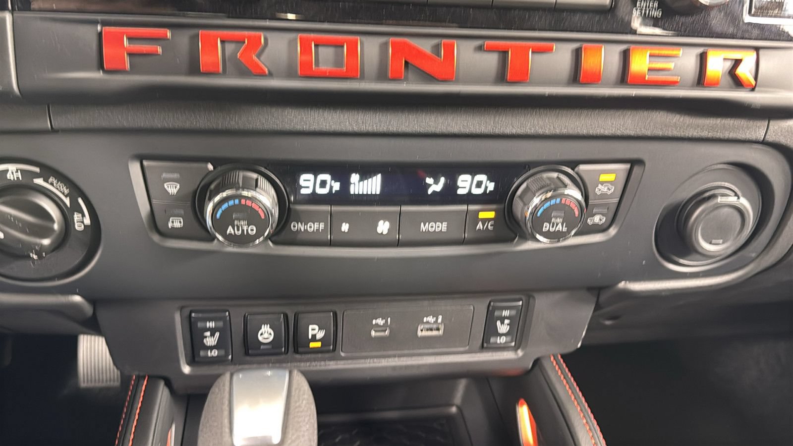 New 2026 Nissan Frontier PRO-4X w/ Pro-4x Convenience Package AWD/4WD image 25
