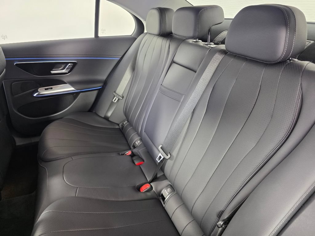 Certified 2025 Mercedes-Benz E 450 4MATIC Sedan image 16