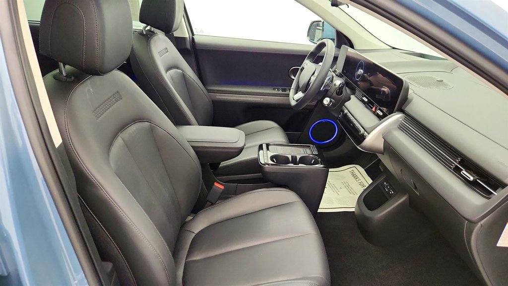 Used 2025 Hyundai Ioniq 5 Limited image 24