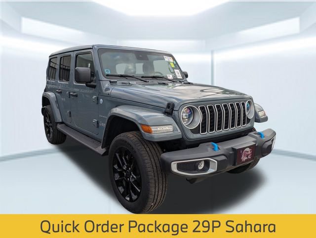 Used 2024 Jeep Wrangler Unlimited Sahara w/ Safety Group AWD/4WD image 2
