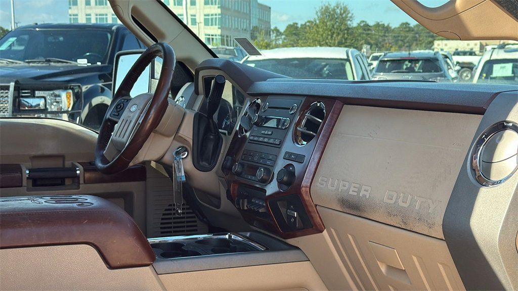 Used 2012 Ford F350 King Ranch w/ King Ranch w/Chrome Pkg image 33