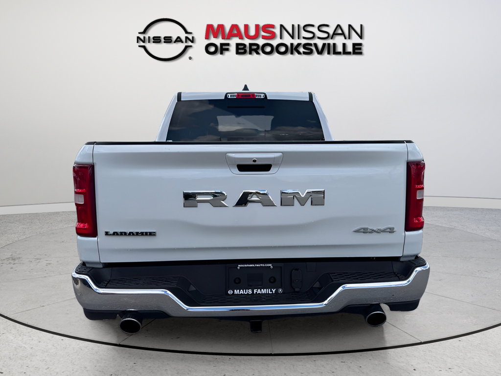Used 2026 RAM 1500 Laramie AWD/4WD image 7