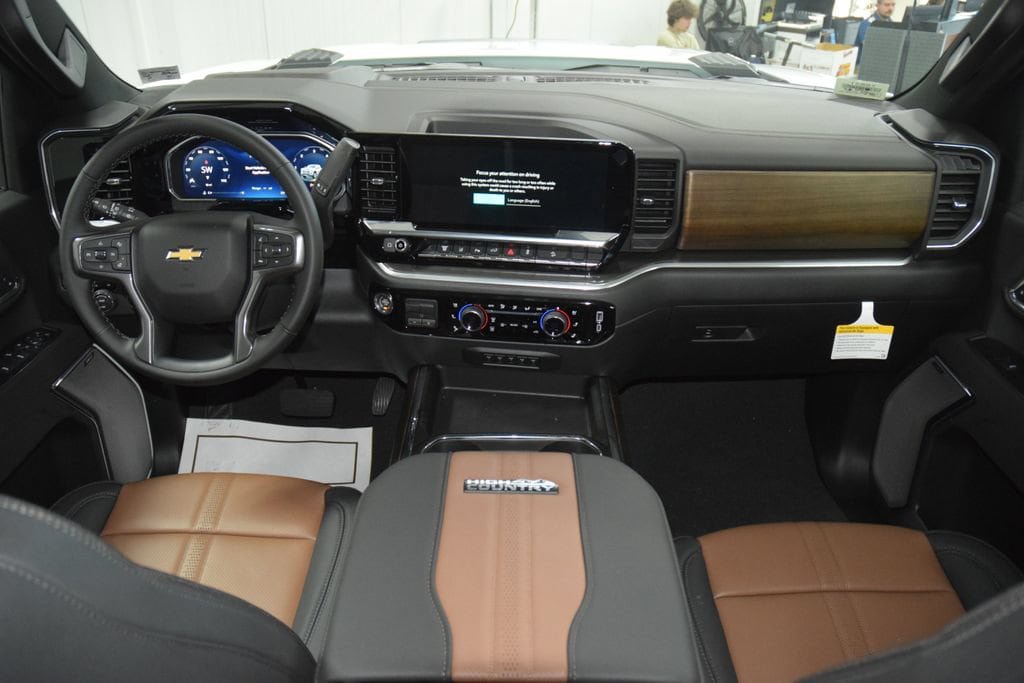 New 2026 Chevrolet Silverado 2500 High Country w/ High Country Premium Package AWD/4WD image 33